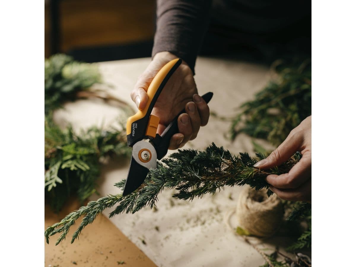 Секатор плоскостной FISKARS Solid P341 - изображение 6