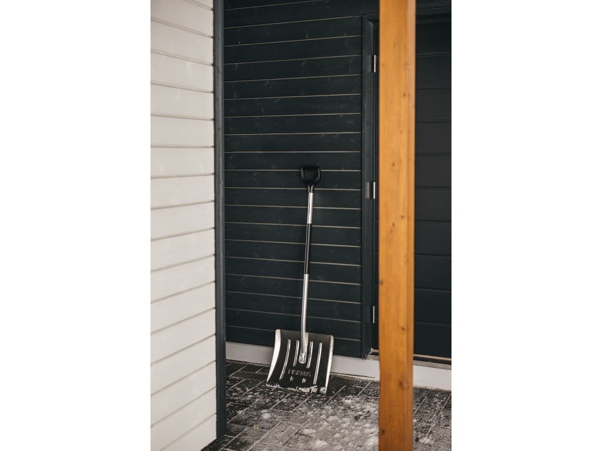 Лопата снеговая алюминиевая FISKARS - изображение 2
