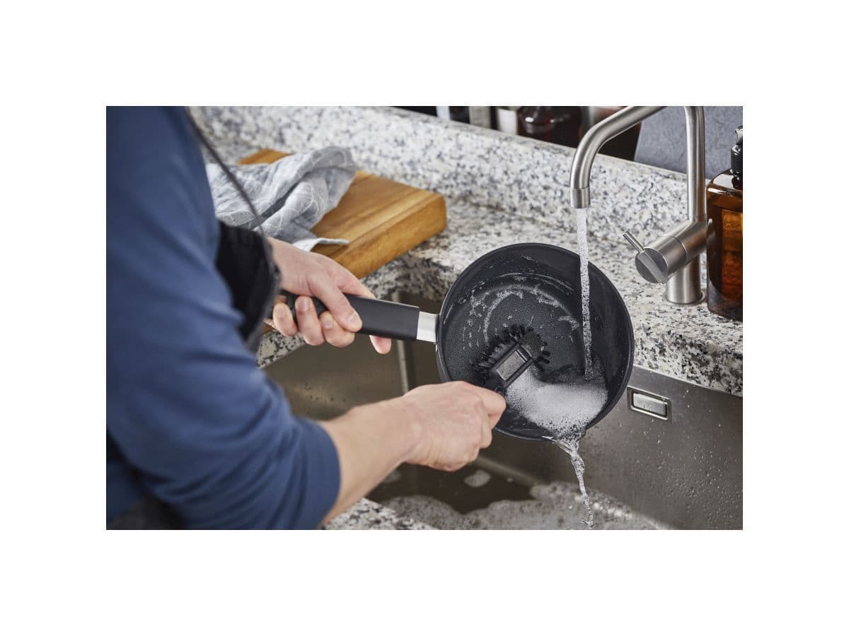 Соусник с крышкой 1,8л/18см Hard Face FISKARS - изображение 15