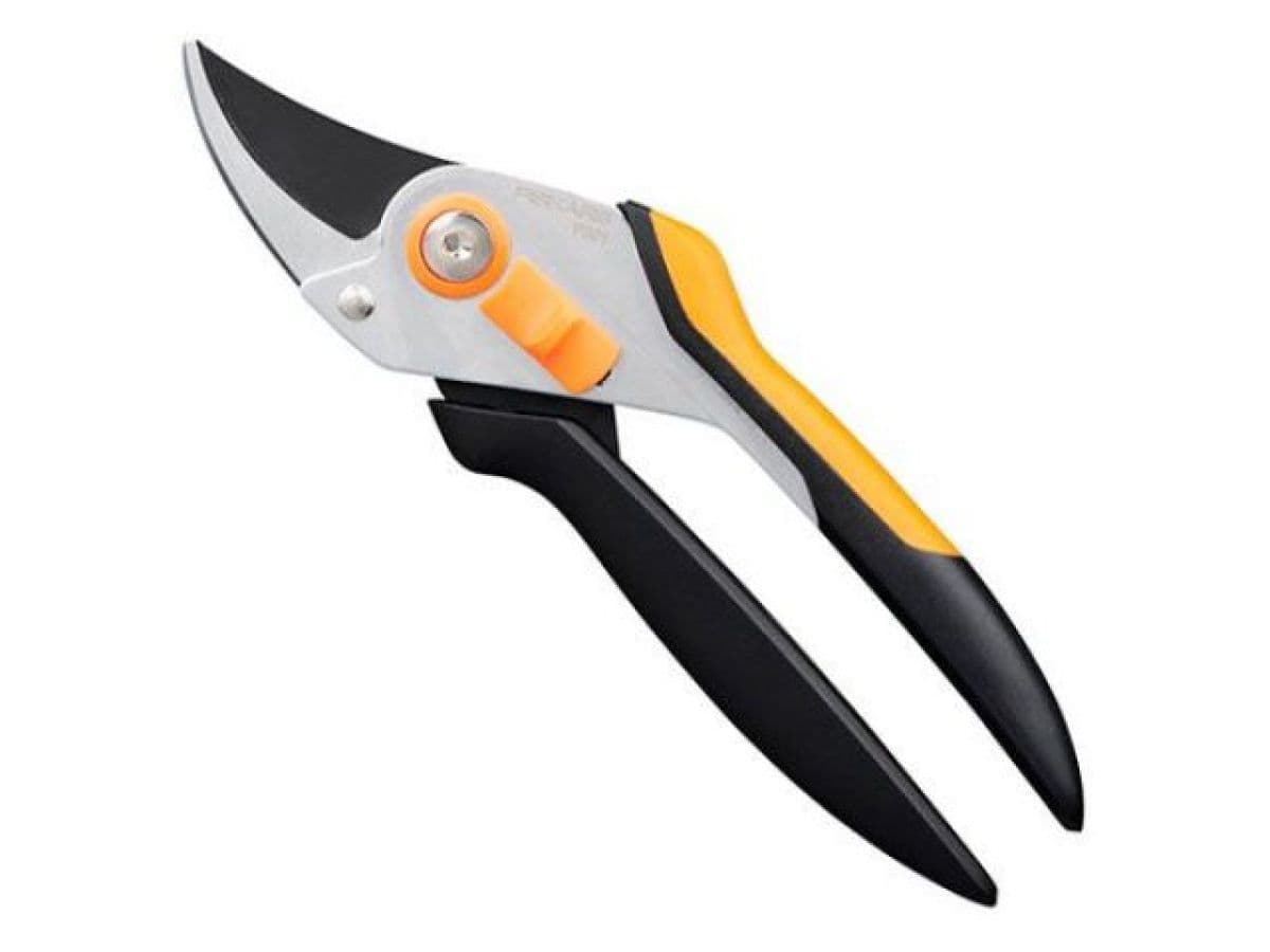 Секатор плоскостной металлический FISKARS Solid  P331 - изображение 1
