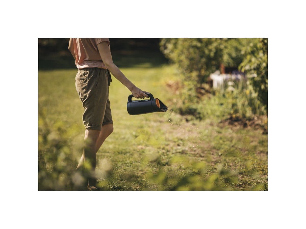 Разбрасыватель Solid FISKARS - изображение 6