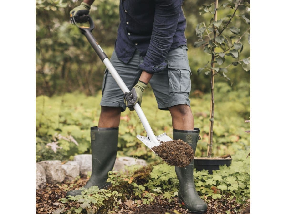 Лопата штыковая телескопическая закругленная Xact FISKARS - изображение 12