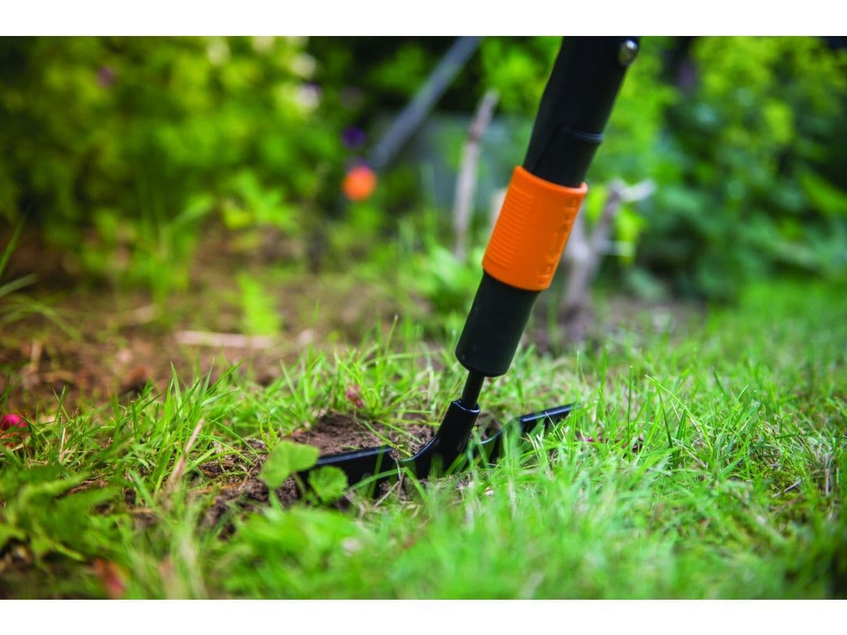 Насадка-тяпка для оформления краев QuikFit FISKARS - изображение 6