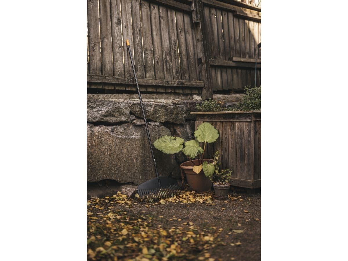 Грабли Solid для листьев L FISKARS - изображение 6