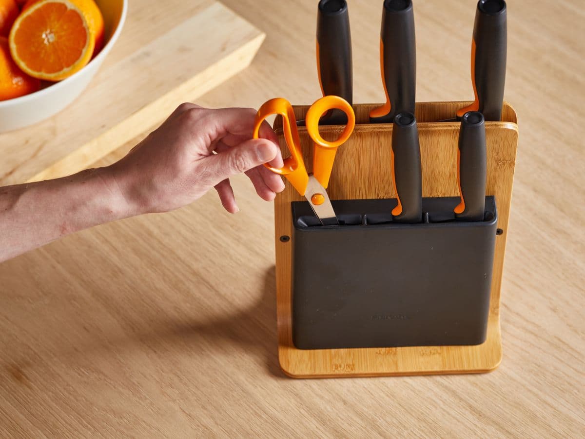 Набор ножей 5 шт бамбуковый блок FF Fiskars - изображение 4