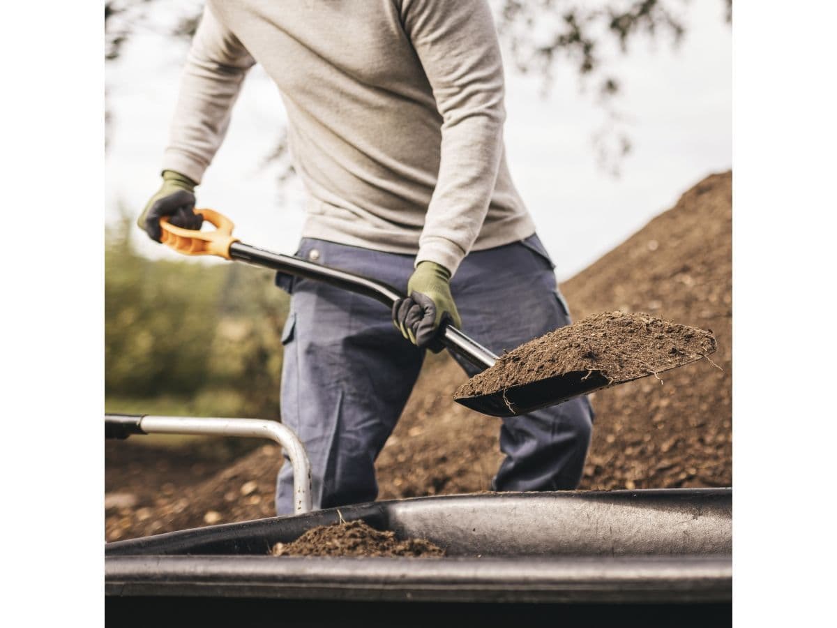 Лопата для строительных растворов Solid Plus FISKARS - изображение 5