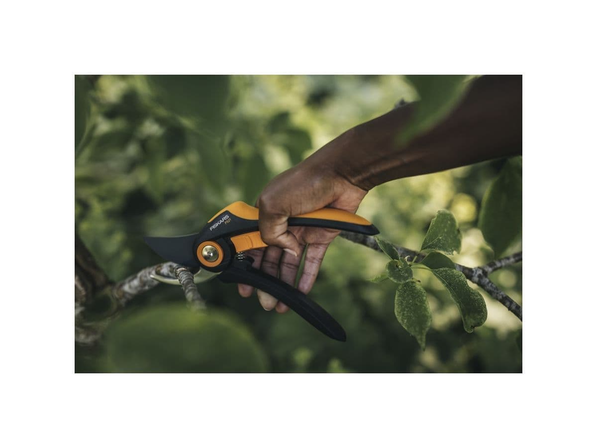 Секатор плоскостной FISKARS Plus P521 - изображение 5