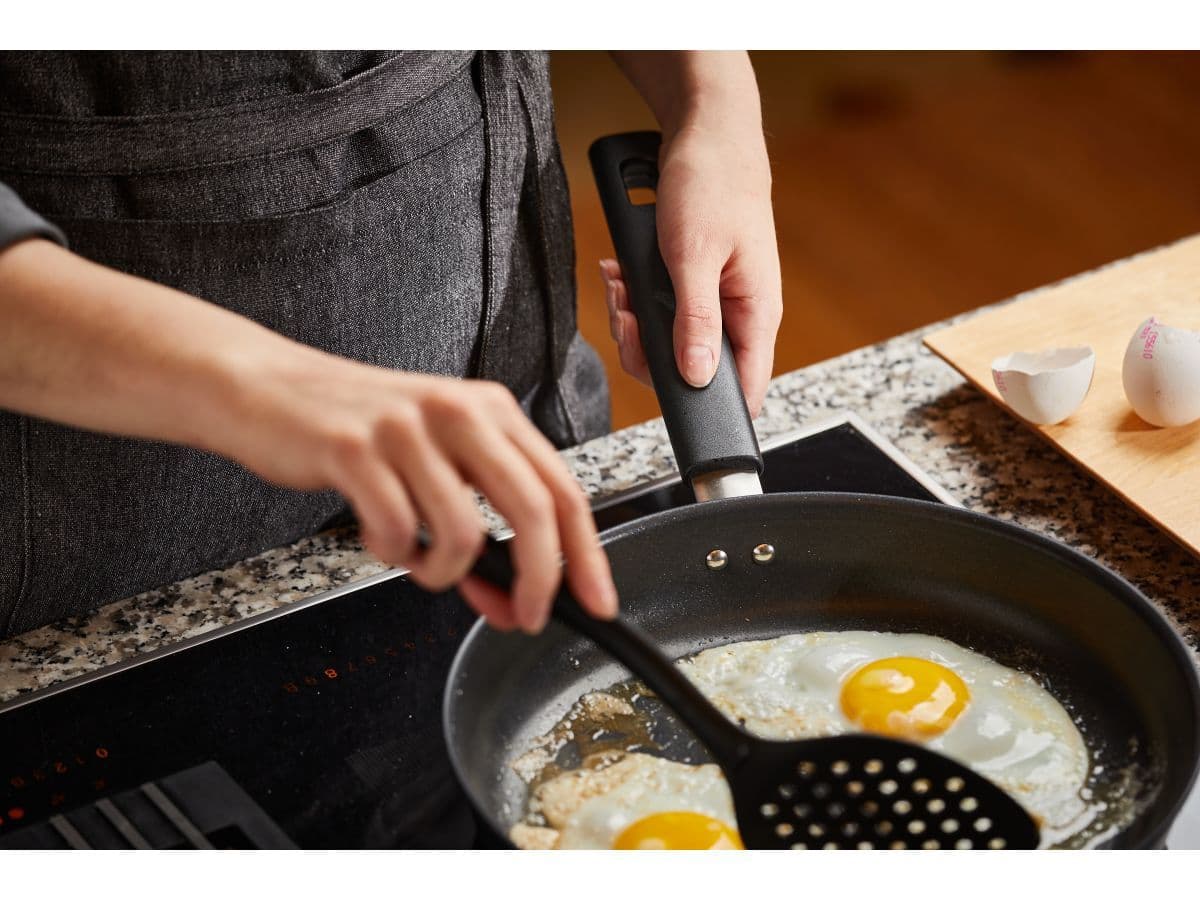 Сковорода ф 30 см Hard Face FISKARS - изображение 13