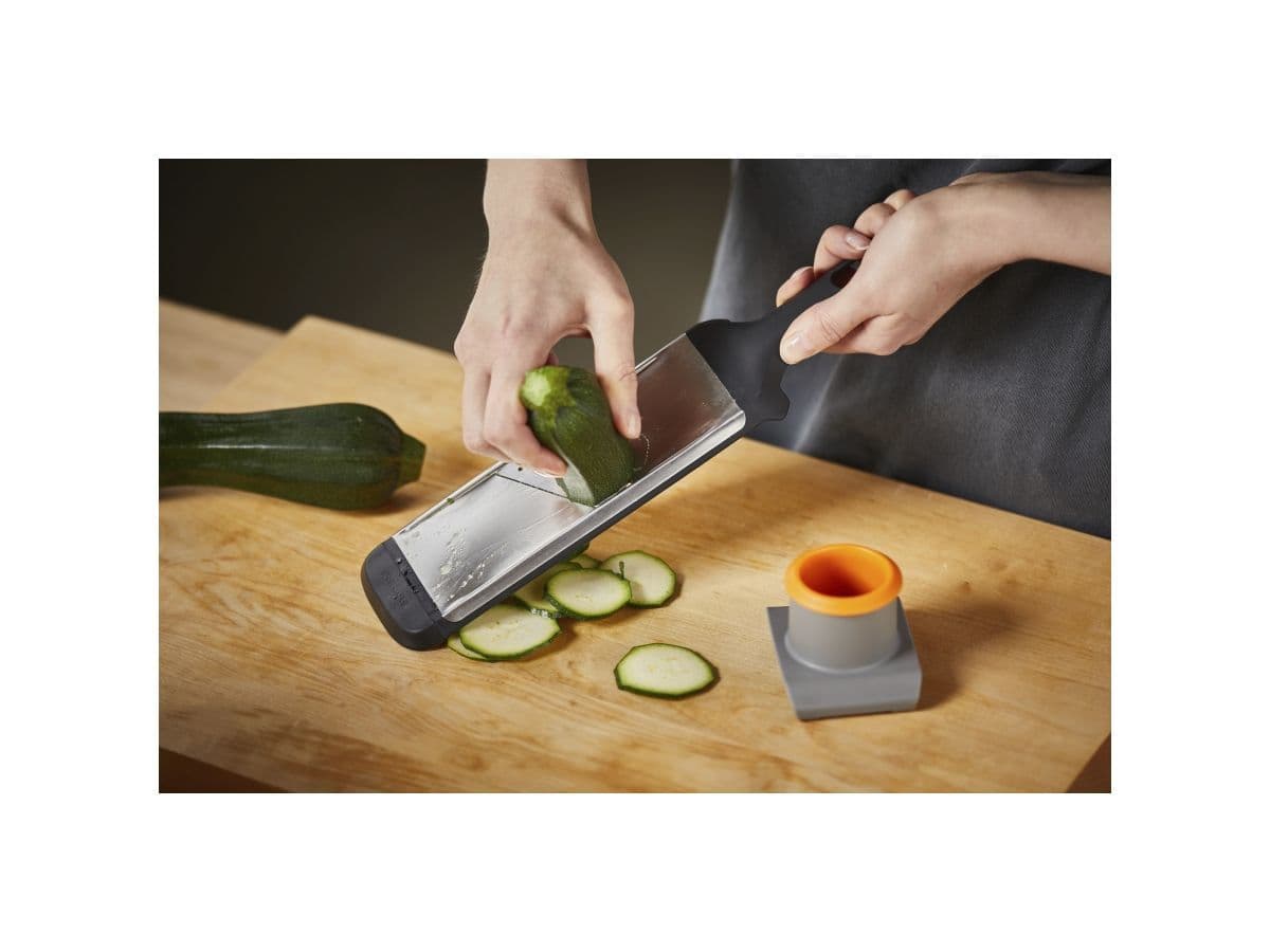 Терка овощерезка Functional Form Fiskars - изображение 4