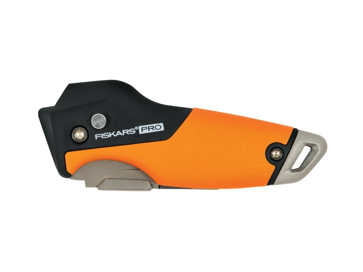 Нож строительный складной, со сменным лезвием CarbonMax FISKARS - изображение 2
