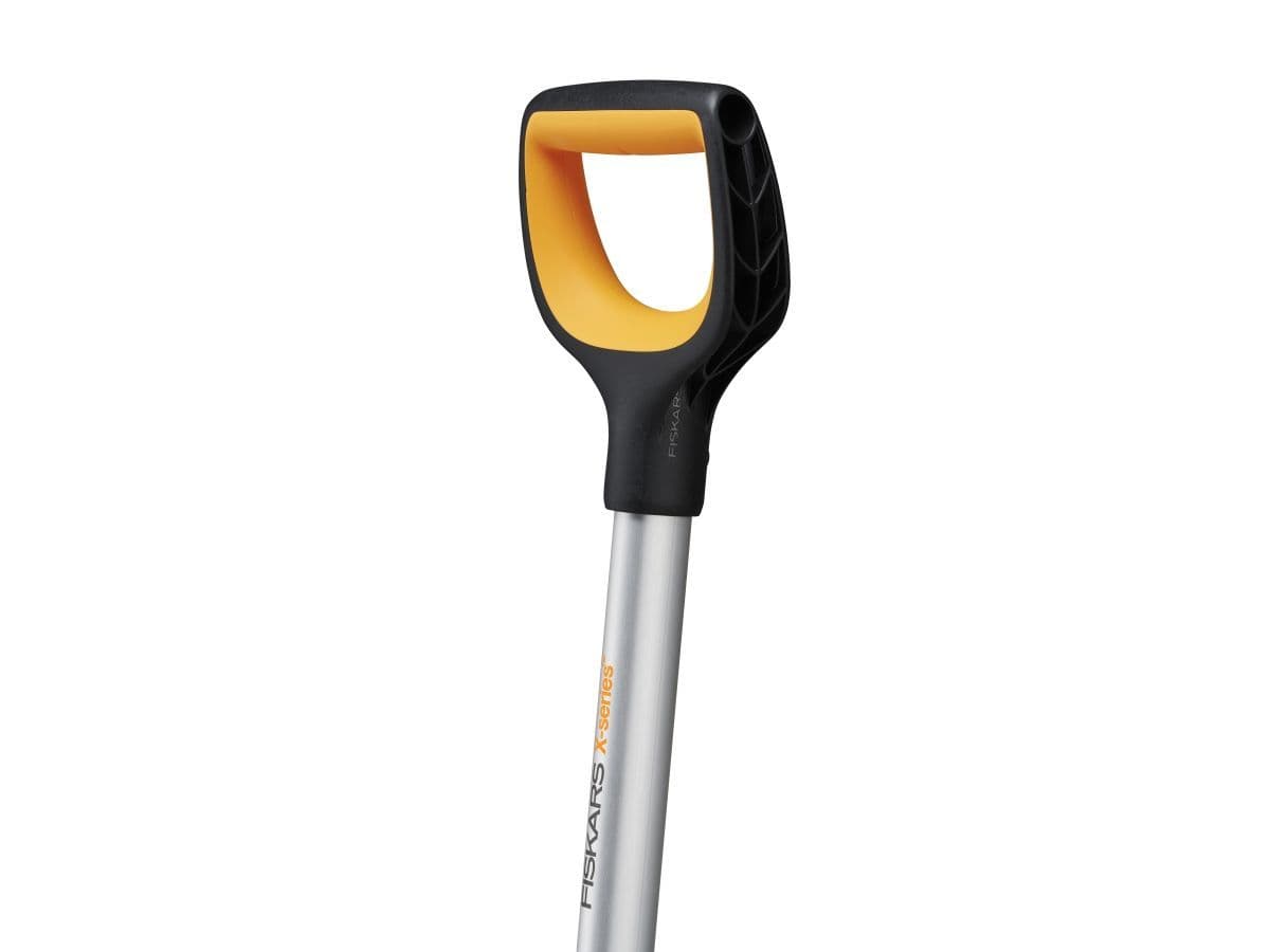 Лопата (скрепер) для снега c изогнутой ручкой X-series FISKARS - изображение 3