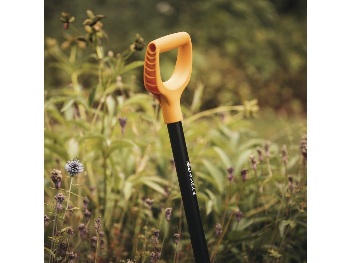 Лопата штыковая с закругл.лезвием FISKARS Solid - изображение 6