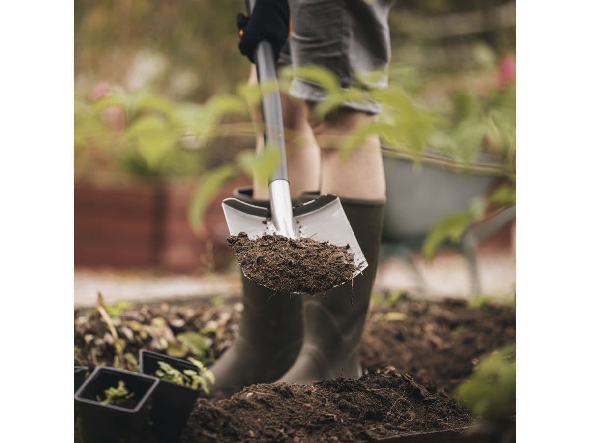Лопата штыковая с закругл.лезвием Ergonomic FISKARS - изображение 8