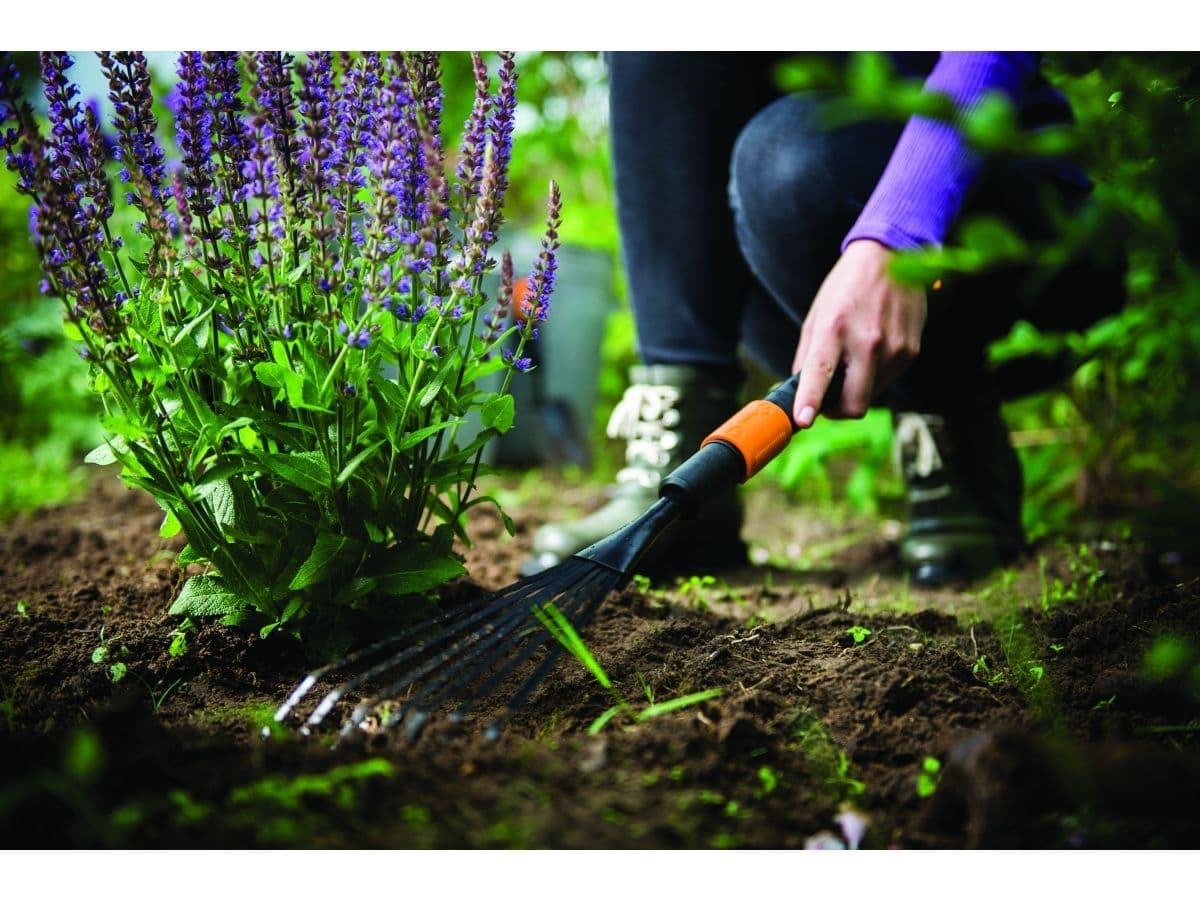 Насадка-грабли для цветов  QuikFit FISKARS - изображение 4
