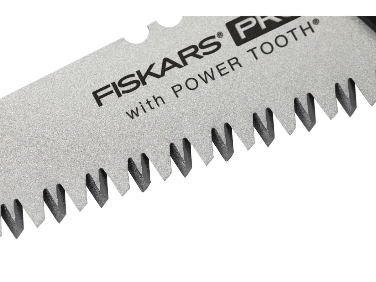 Пила зубчатая с ножнами PowerTooth 8 зубьев на дюйм FISKARS - изображение 3