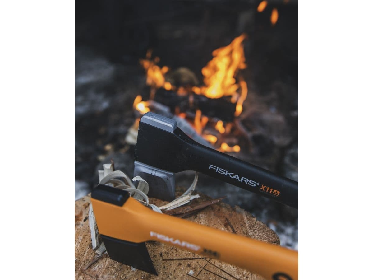 Топор-колун X11 S FISKARS - изображение 6