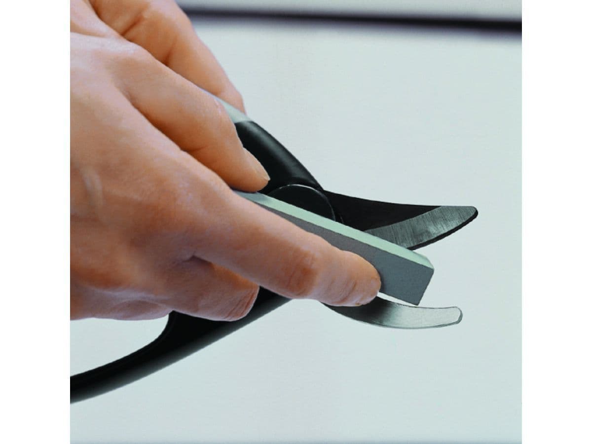 Секатор плоскостной с петлёй д/пальцев Fingerloop Fiskars - изображение 7