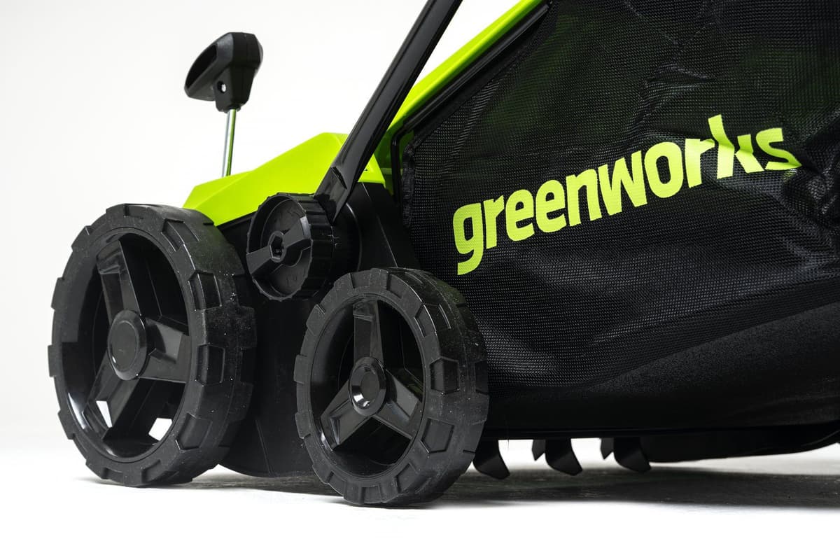 Аэратор-скарификатор электрический Greenworks GDT15, 1500 Вт - изображение 41