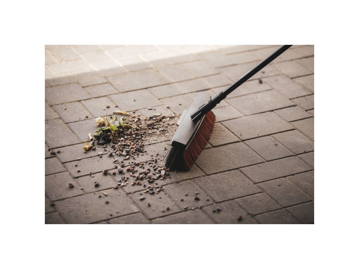 Метла большая Solid FISKARS - изображение 10