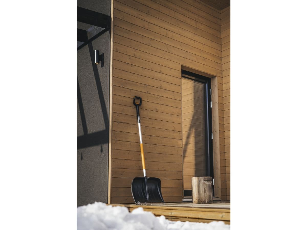Лопата (скрепер) для уборки снега телескопическая X-series FISKARS - изображение 10