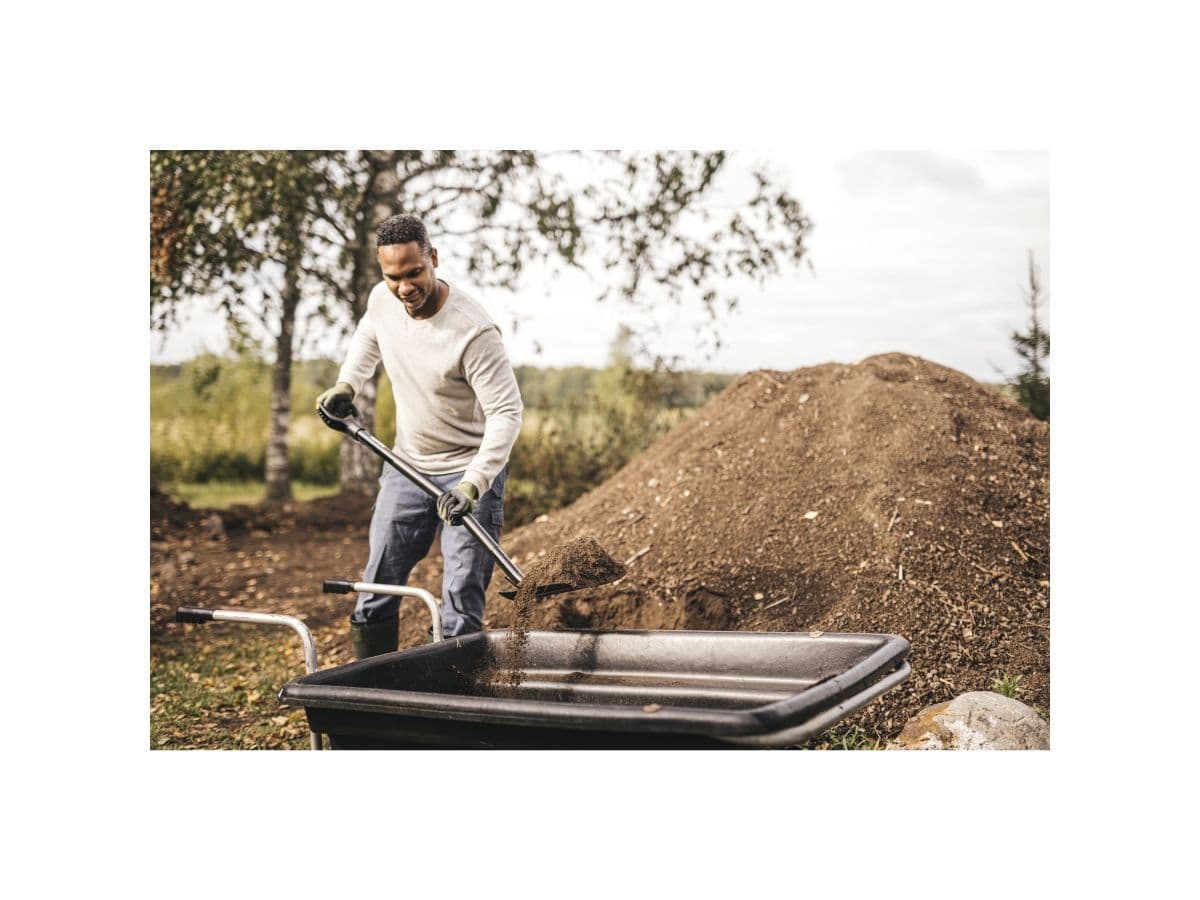 Лопата совковая Ergonomic Pro FISKARS - изображение 4