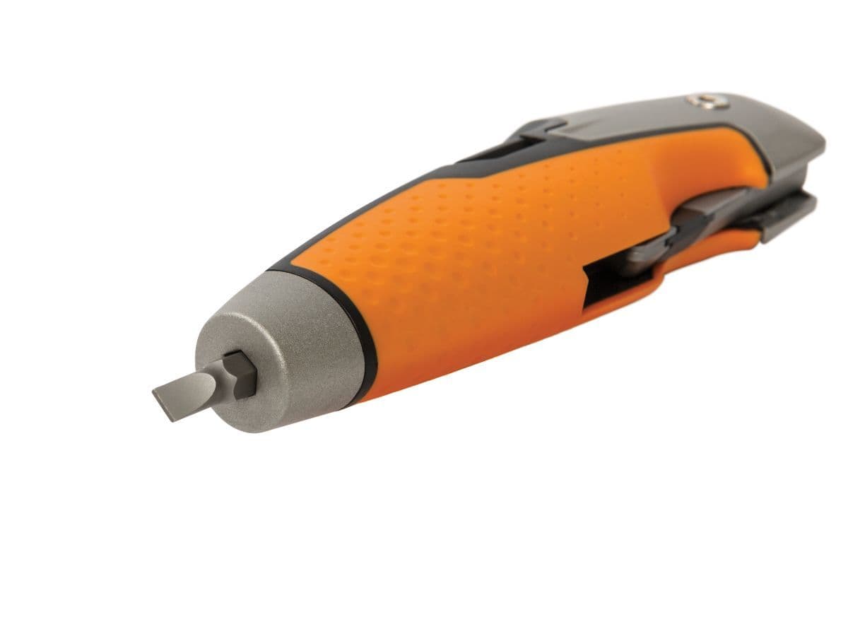 Нож малярный со сменным лезвием CarbonMax  FISKARS - изображение 6