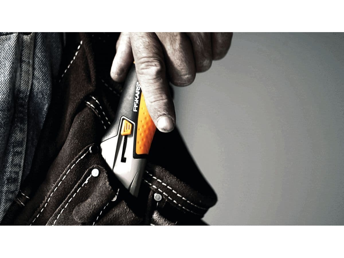 Лезвия сменные сегментированные 18мм 5шт CarbonMax FISKARS - изображение 4