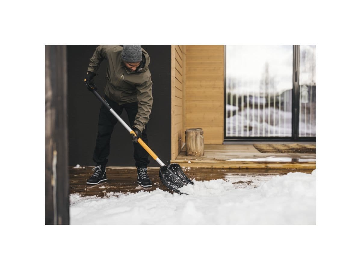 Лопата (скрепер) для уборки снега телескопическая X-series FISKARS - изображение 8