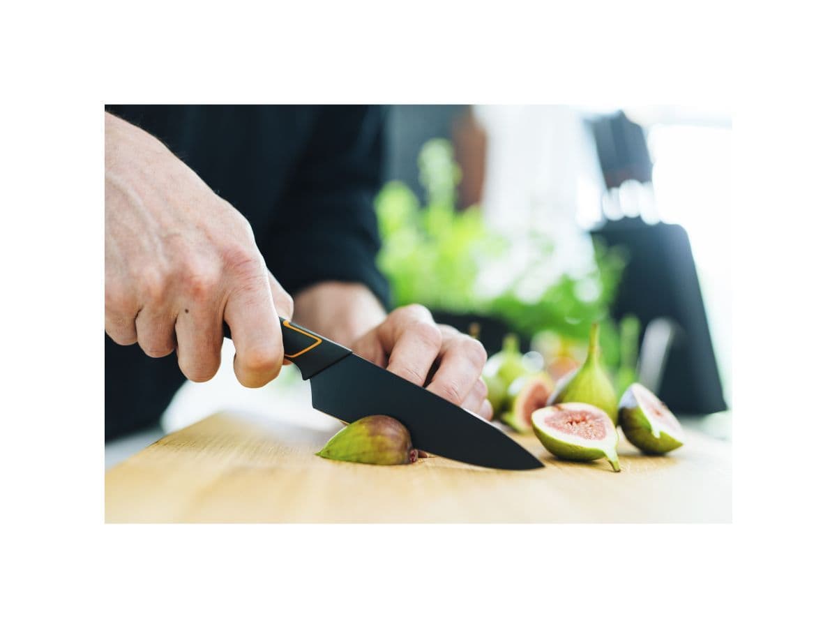 Нож кухонный 12 см Edge Fiskars - изображение 4