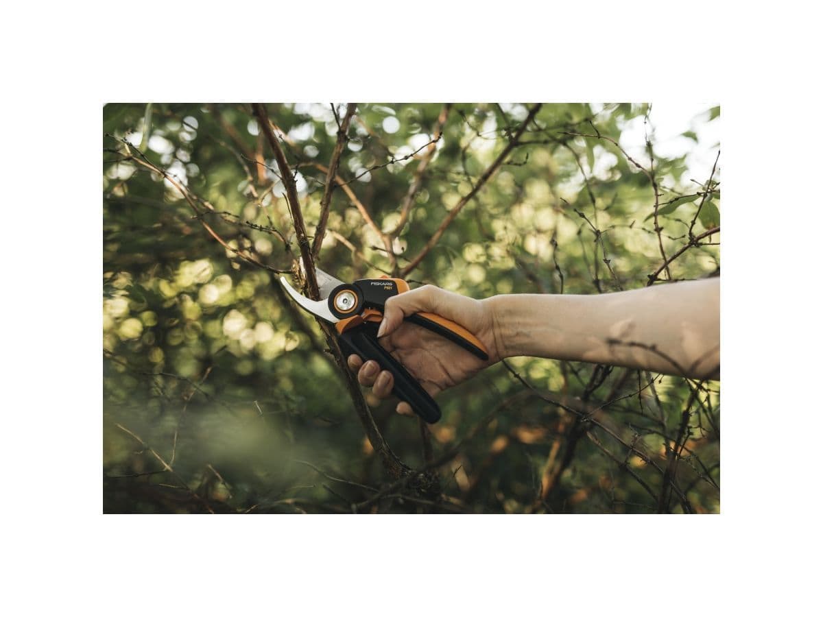 Секатор плоскостной FISKARS Xseries PowerGear M P921 - изображение 9